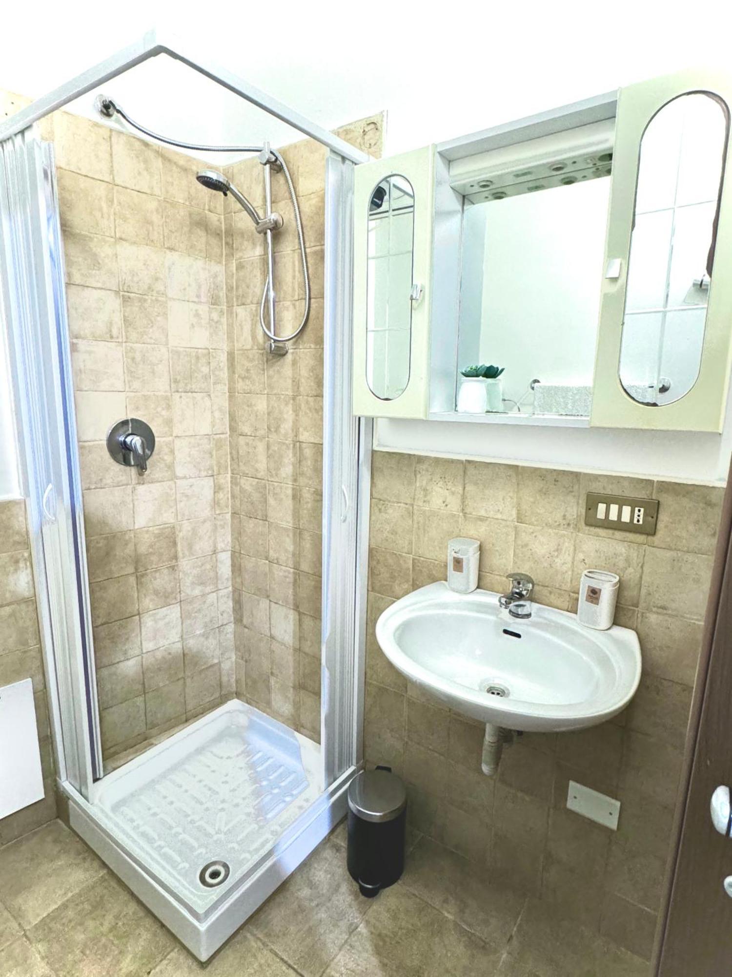 Marilu Apartments Palermo Buitenkant foto